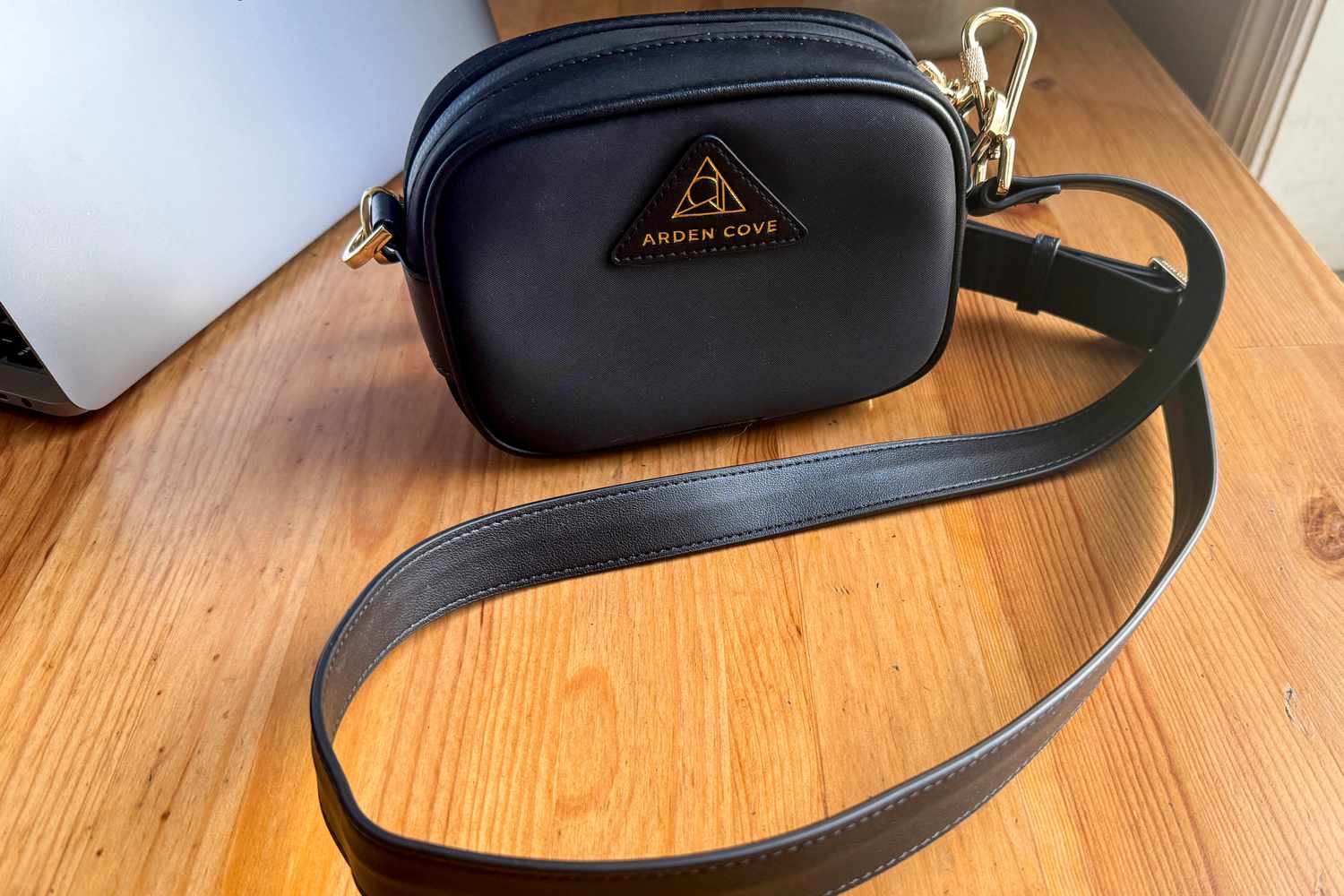 crossbody bags