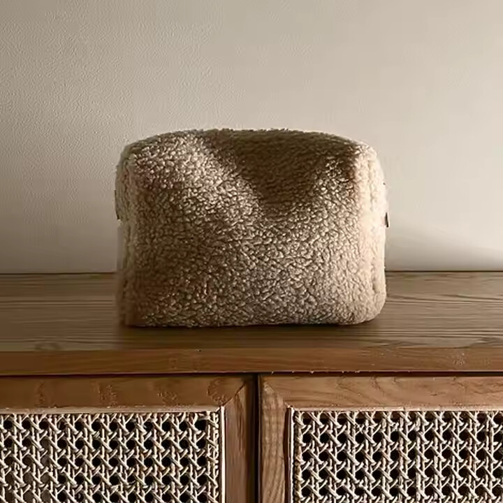 polyester woman cosmetic bag