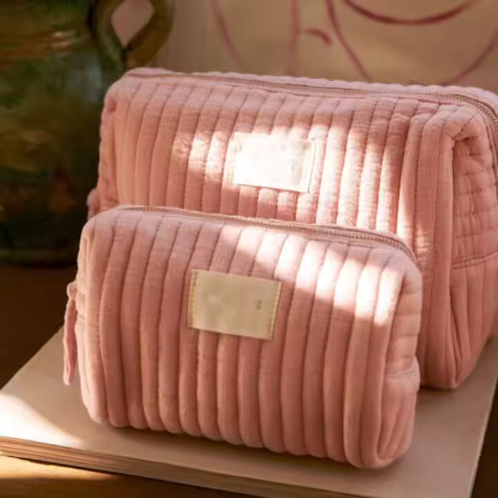 luxury quilted velvet women makeup cosmetic bag