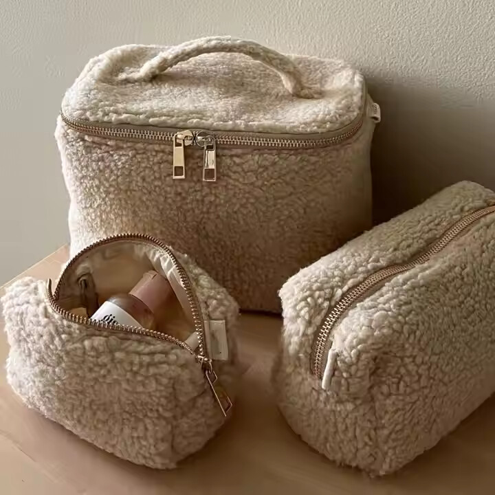 polyester woman cosmetic bag